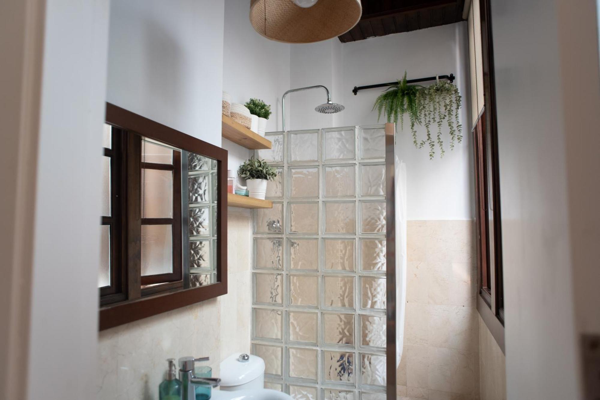Cozy & Quiet Apartment In The Center Malaga Exterior photo